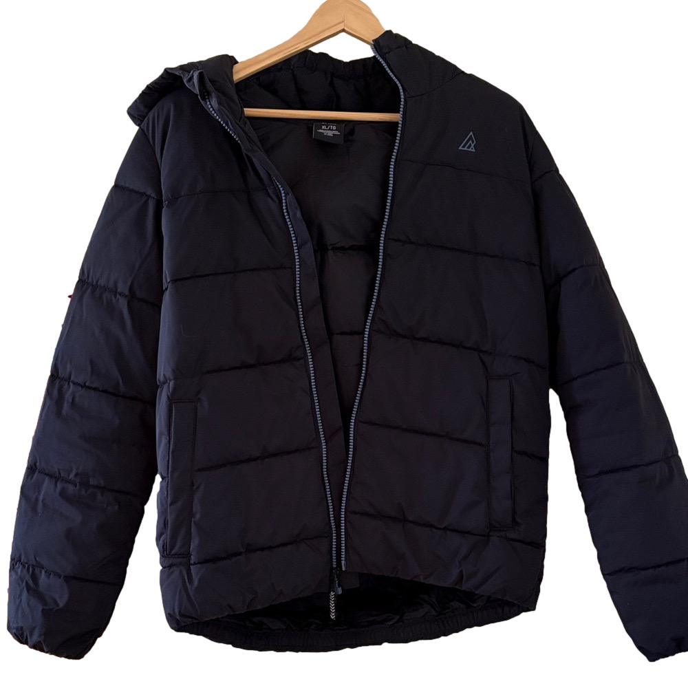 Youth Boys XL Black Puffer Jacket